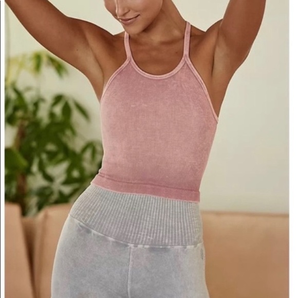 NEW Free People Movement Good Karma Top & Leggings - Picture 2 of 9